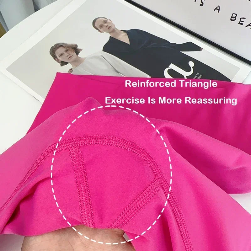 Breathable Yoga Set - Women's Fitness Suit With Cross Back Yoga Top & Peach Butt Pants - ZOOMNSTORE