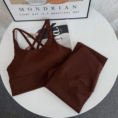 Breathable Yoga Set - Women's Fitness Suit With Cross Back Yoga Top & Peach Butt Pants - ZOOMNSTORE