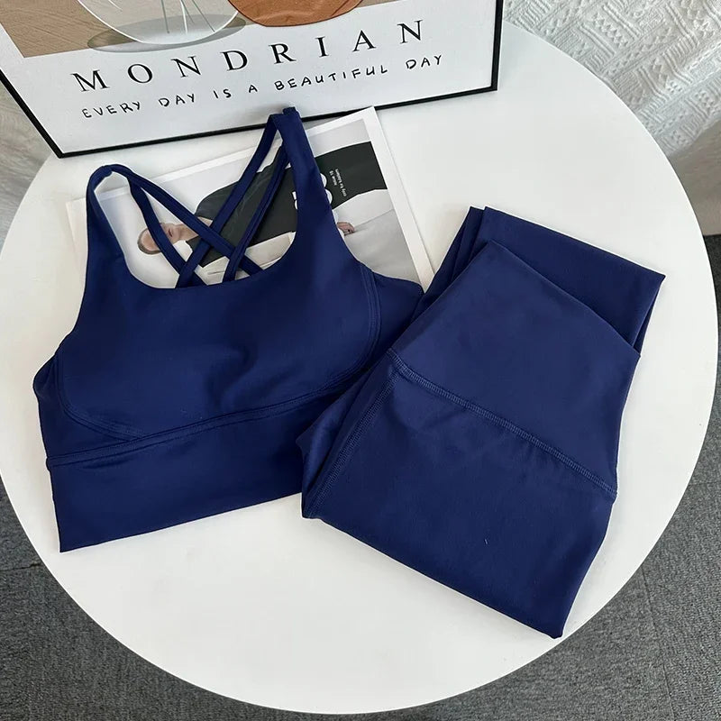 Breathable Yoga Set - Women's Fitness Suit With Cross Back Yoga Top & Peach Butt Pants - ZOOMNSTORE