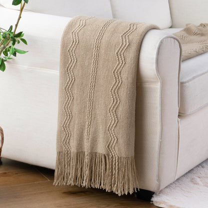 Caramel Knit Throw Blanket - Lightweight Plaid Blanket for Couch and Bed - ZOOMNSTORE