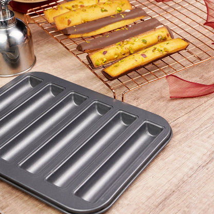 Carbon Steel Baking Pan – 8 Cavity Madeleine Cake Mold with Non-Stick Coating - ZOOMNSTORE