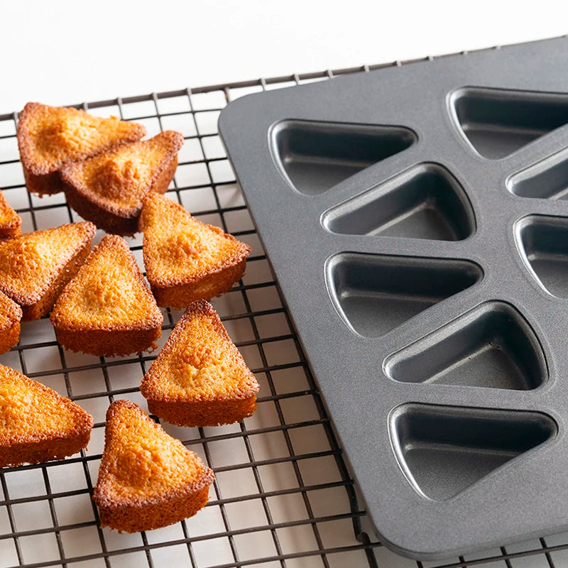 Carbon Steel Cake Pan - 6 Cavity Flower Muffin Mold Non Stick Durable Baking Tray - ZOOMNSTORE