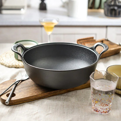 Cast Iron Non-Stick Wok - Uncoated Casserole Skillet Cookware - ZOOMNSTORE