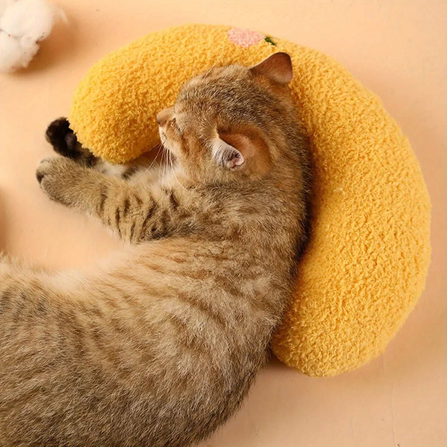 Cat Calming Pillow - Ultra Soft Half Donut Plush Cat Sleep Aid Cushion - ZOOMNSTORE
