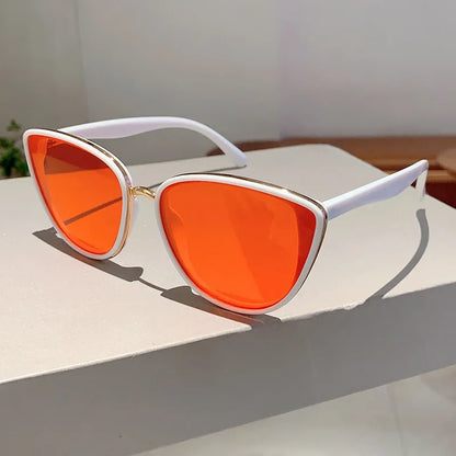Vintage Cat Eye Sunglasses - Trendy UV400 Mirror Shades for Women - ZOOMNSTORE