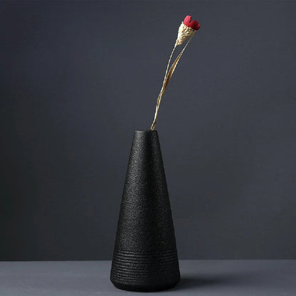 Black Ceramic Small Vase - Simple Japanese Home Decoration - ZOOMNSTORE