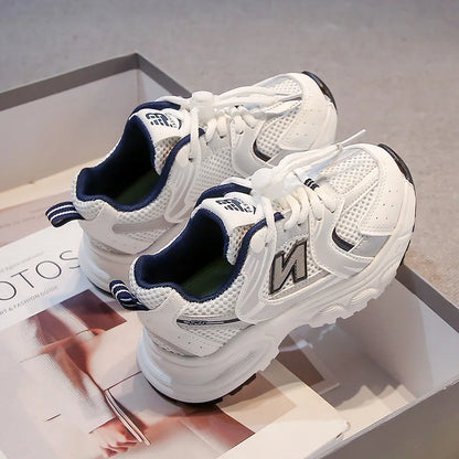 Lightweight Kids Sneakers - Non-Slip Breathable Sports Shoes for Boys  Girls - ZOOMNSTORE