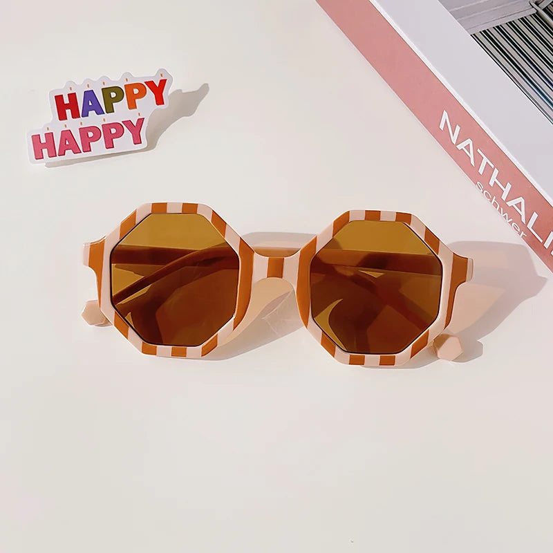 Vintage Frosted Round Sunglasses - UV400 Sun Protection for Kids - ZOOMNSTORE