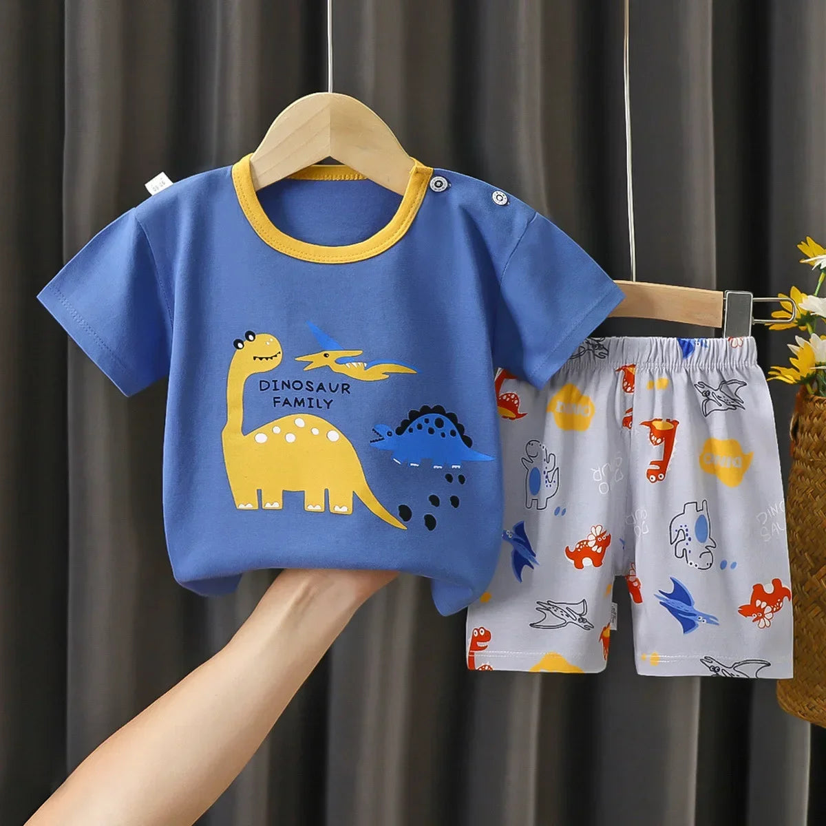 Childrens Summer Clothing Set - 2PCS T-Shirt  Shorts for Boys  Girls - ZOOMNSTORE