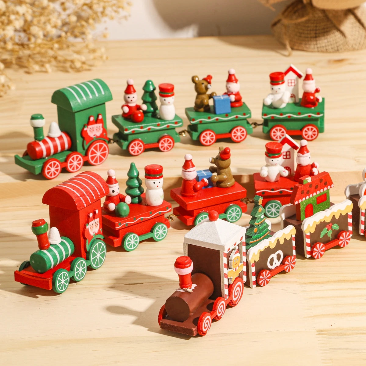 Christmas Train Decoration - Wooden & Plastic Holiday Train Ornament for Xmas Gifts - ZOOMNSTORE