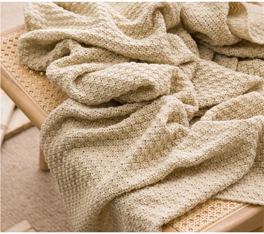 Chunky Knit Blanket - Nordic Knitted Throw with Tassels for Bed or Sofa - ZOOMNSTORE