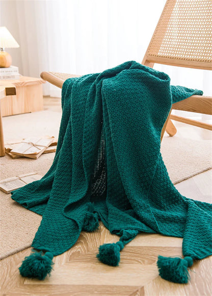 Chunky Knit Blanket - Nordic Knitted Throw with Tassels for Bed or Sofa - ZOOMNSTORE
