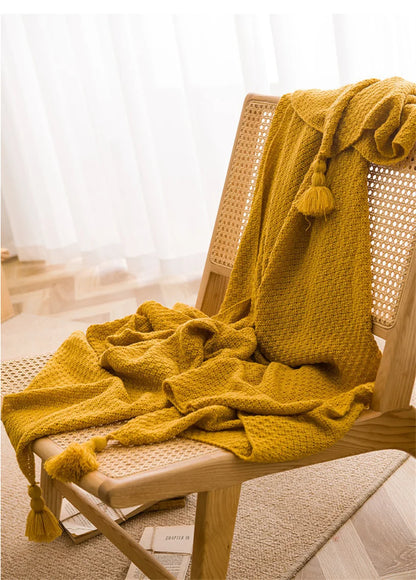 Chunky Knit Blanket - Nordic Knitted Throw with Tassels for Bed or Sofa - ZOOMNSTORE