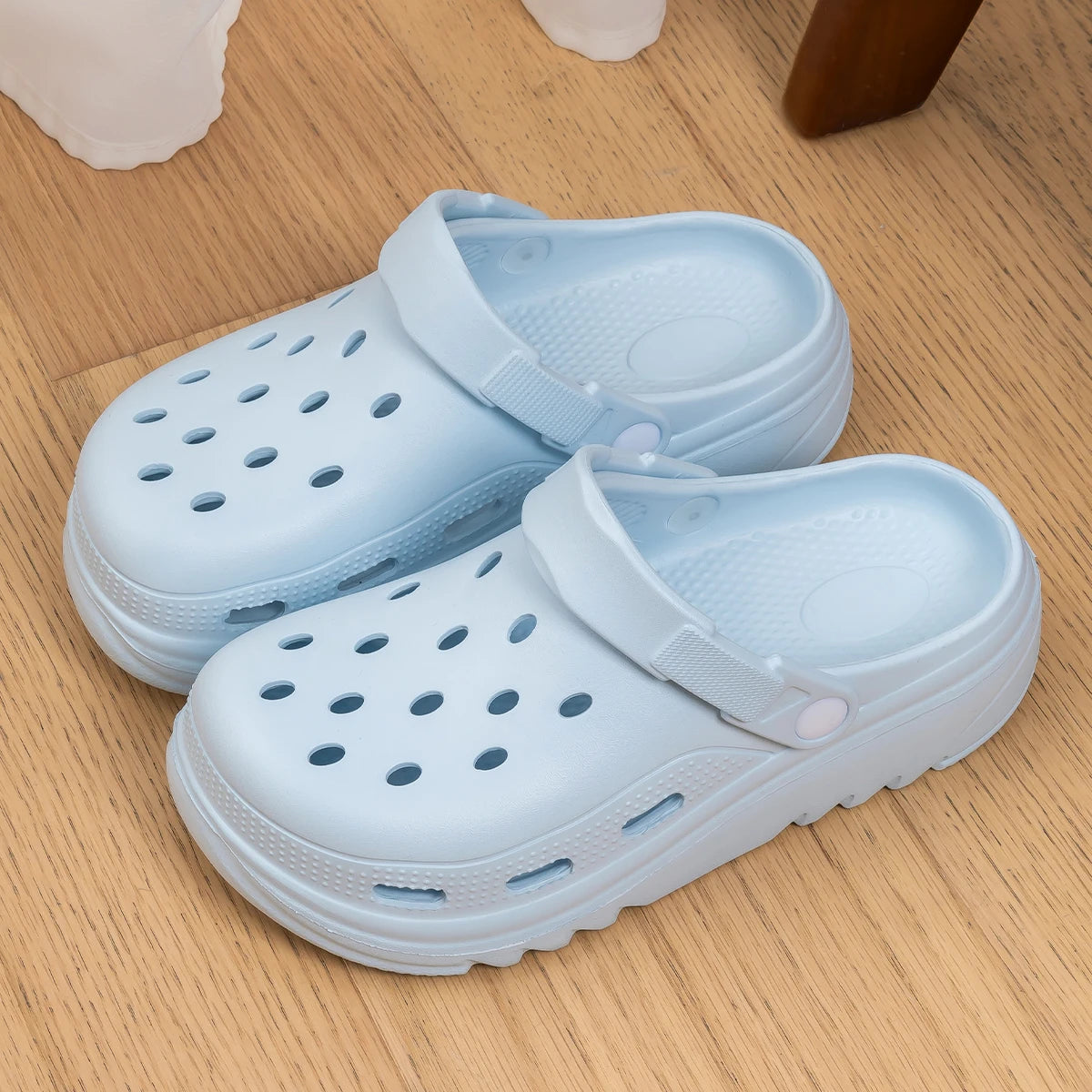 Closed Toe Summer Sandals - Non-Slip Outdoor Shoes for Women and Men - ZOOMNSTORE