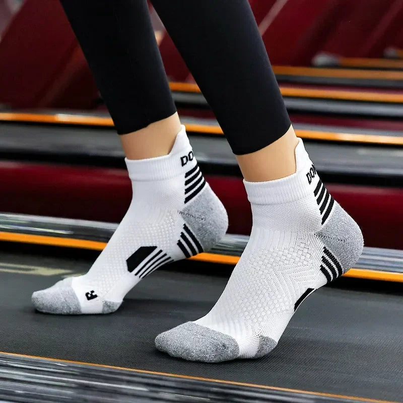 Compression Ankle Socks - Mens  Womens Low Cut Fitness Running Sox - ZOOMNSTORE