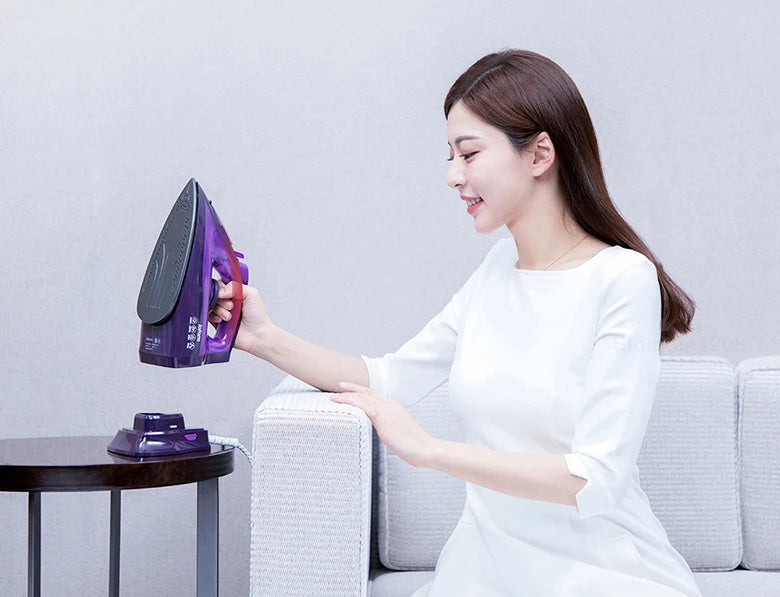 Cordless Steam Iron – Portable Garment Steamer with Triangular Iron Tip and No Cord Design - ZOOMNSTORE