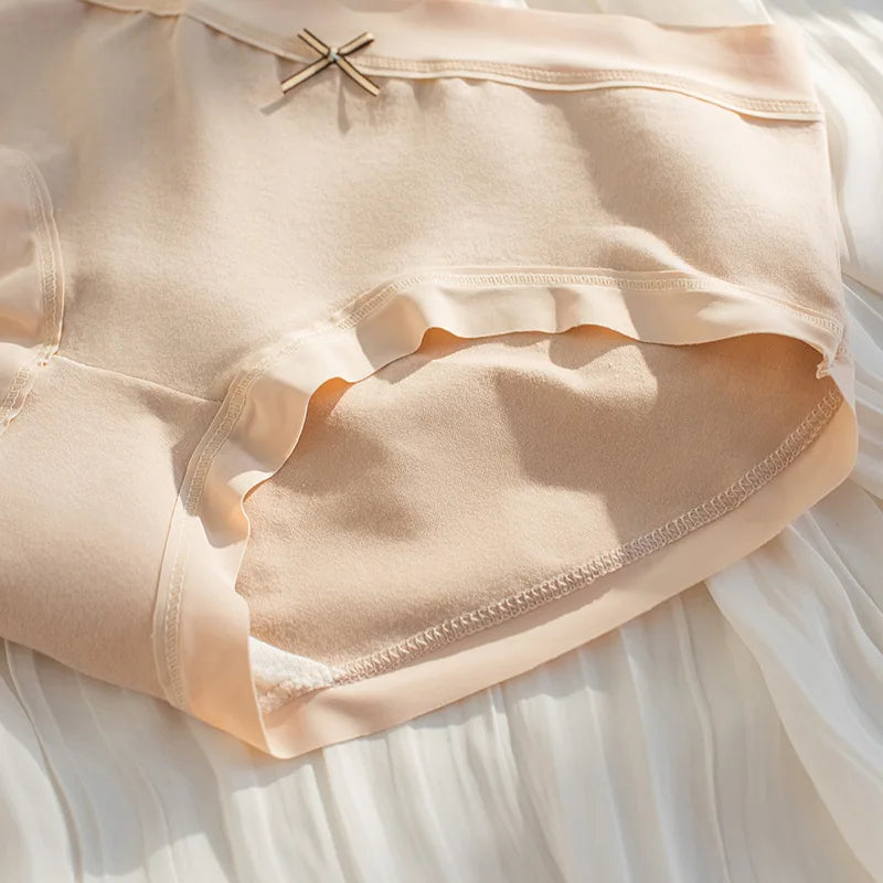 Cotton Women Panties - Mid Waist Breathable Cotton Briefs With Bow Decoration - ZOOMNSTORE