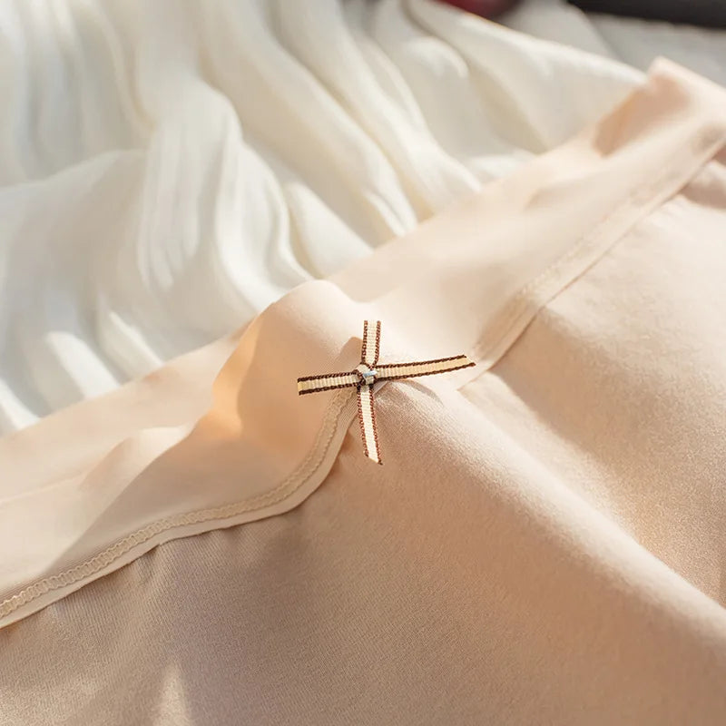 Cotton Women Panties - Mid Waist Breathable Cotton Briefs With Bow Decoration - ZOOMNSTORE