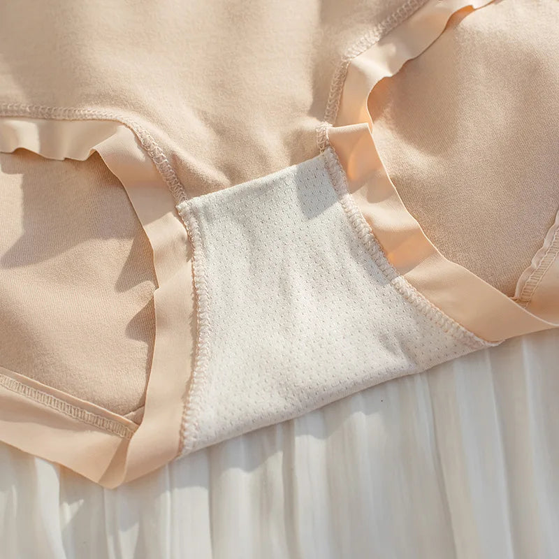 Cotton Women Panties - Mid Waist Breathable Cotton Briefs With Bow Decoration - ZOOMNSTORE