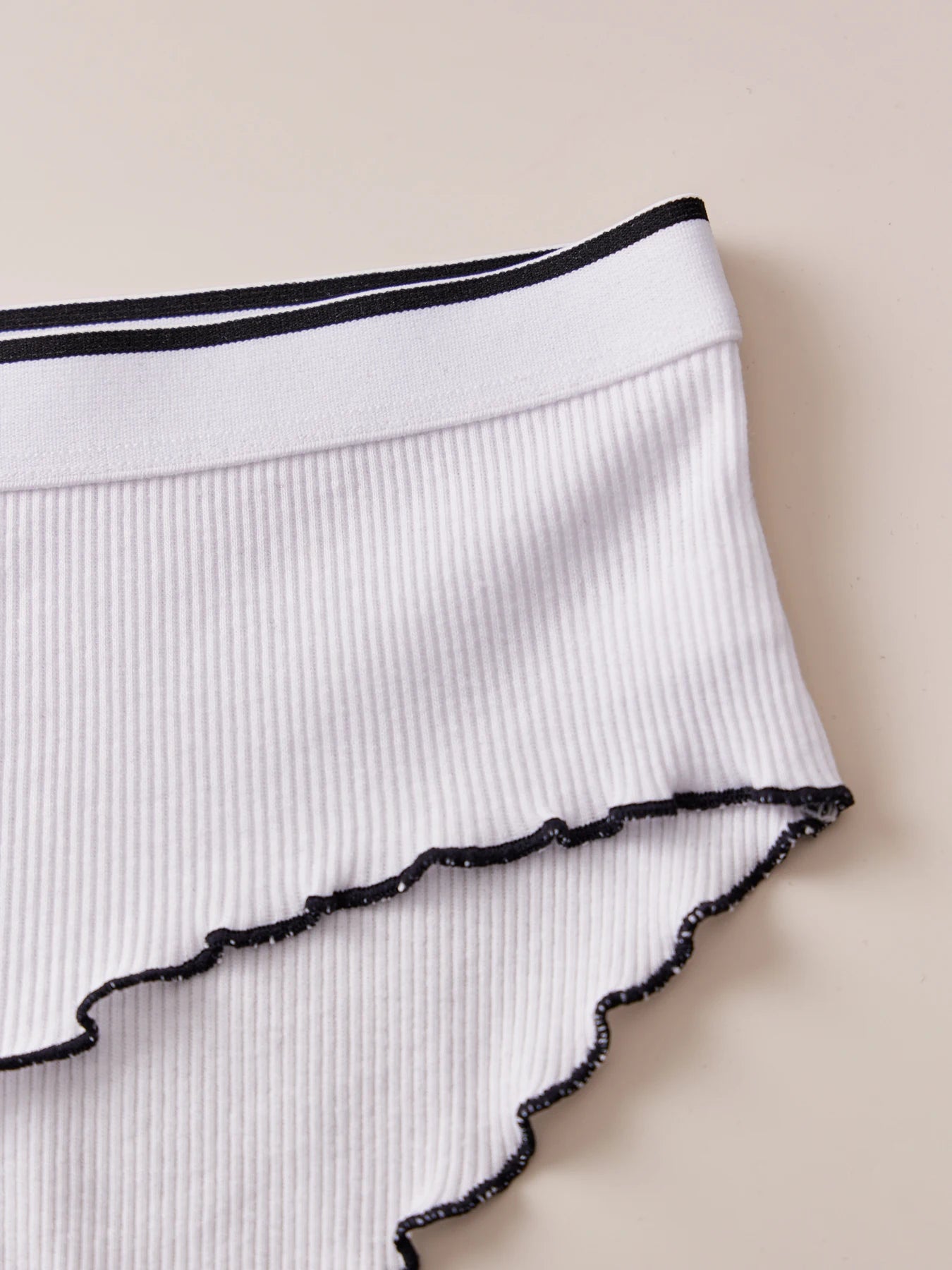 Cotton Women's Panties - Breathable Mid Rise Underwear With Bowknot Design - ZOOMNSTORE