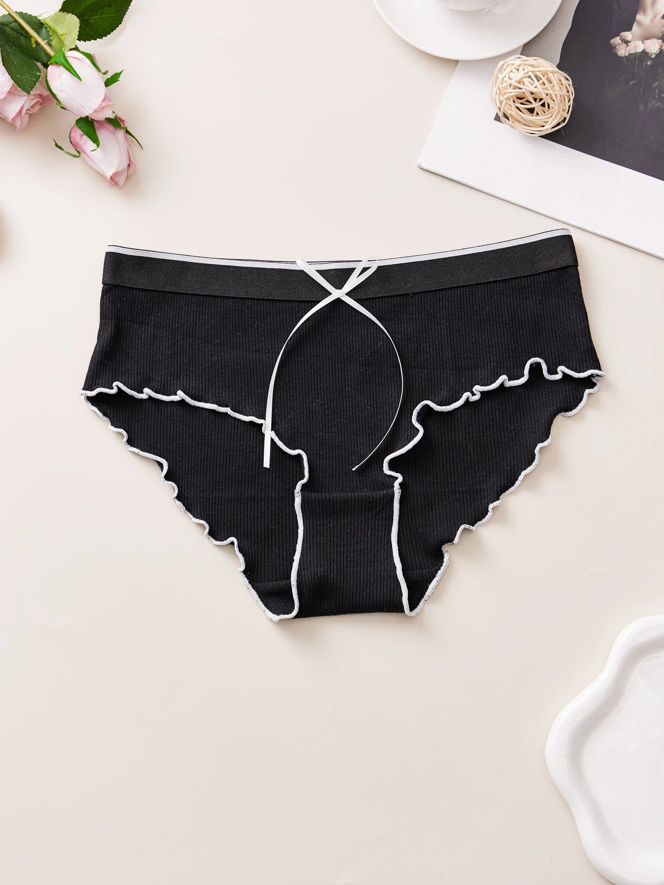 Cotton Women's Panties - Breathable Mid Rise Underwear With Bowknot Design - ZOOMNSTORE