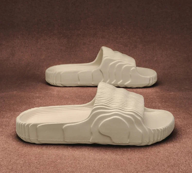 Couple Summer Indoor Slippers - Soft Skid-Proof Bathroom Flip Flops - ZOOMNSTORE
