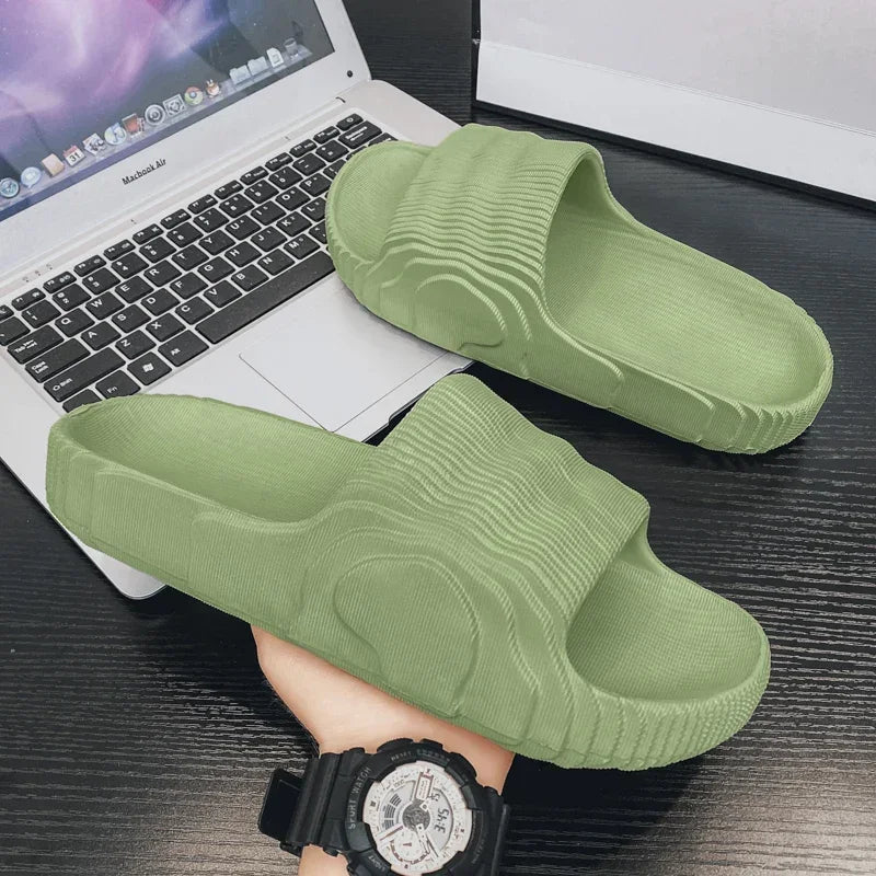 Couple Summer Indoor Slippers - Soft Skid-Proof Bathroom Flip Flops - ZOOMNSTORE