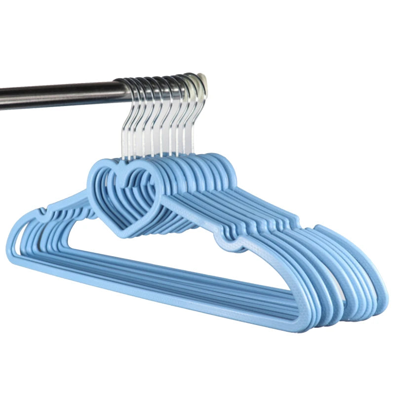 Durable Clothes Hanger Set – 10PCS ABS Plastic Heart Pattern Coat Hangers - ZOOMNSTORE