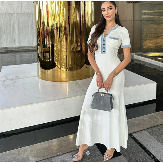 Elegant Knit Maxi Dress - Chic O-neck Bodycon Dress with Short Sleeves and Metal Buttons - ZOOMNSTORE