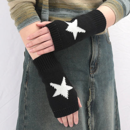 Fingerless Winter Gloves – Black White Knitted Half Gloves With Geometric Pattern - ZOOMNSTORE