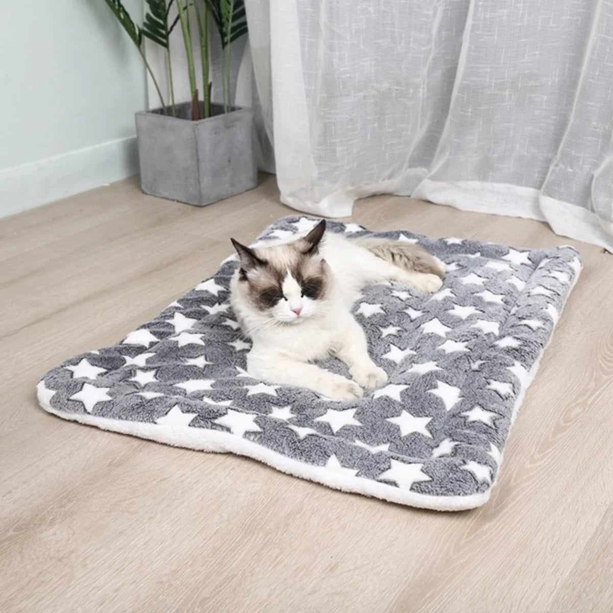 Flannel Pet Mat - Thick Dog Bed  Cat Blanket for Small  Large Pets - ZOOMNSTORE