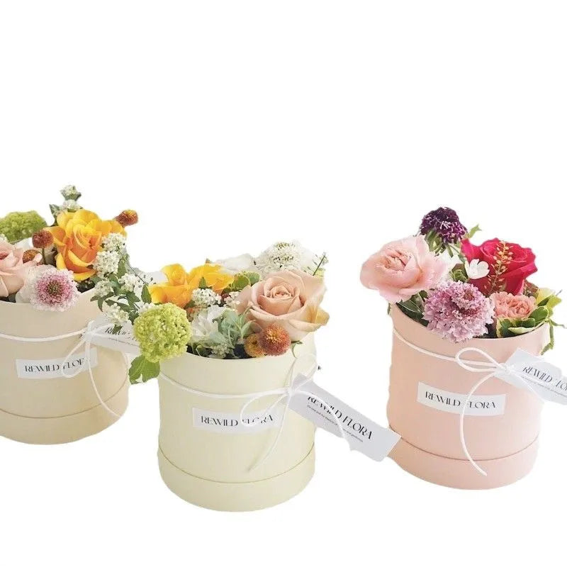 Custom Flower Bouquet Boxes with Cup Holder - Round Empty Packing Boxes for Floral Arrangements - ZOOMNSTORE