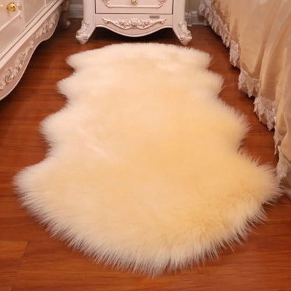 Fluffy Sheepskin Rug - Soft Faux Fur Carpet for Home Decor - ZOOMNSTORE