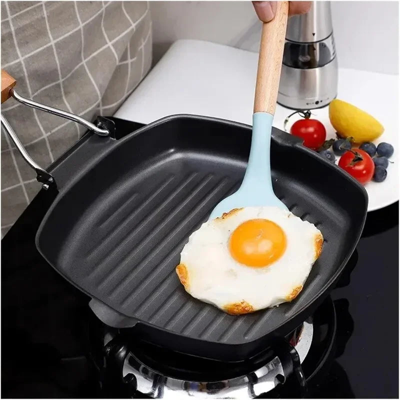 Foldable Frying Pan - Portable Grill Pan with Anti-Scald Wooden Handle for Outdoor Picnic - ZOOMNSTORE
