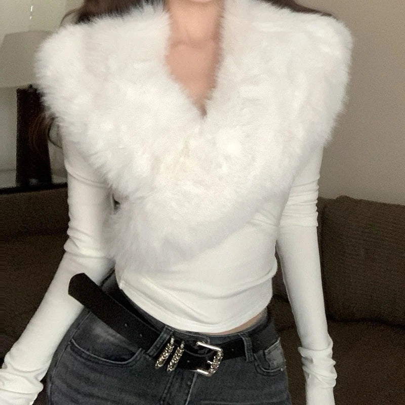 Fur Collar Long Sleeve Tee - Women's Slim Fit Winter Top With Cross Fur Design - ZOOMNSTORE