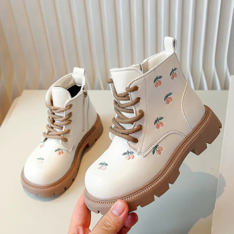 Girls Ankle Boots - Embroidered Leather Fashion Boots With Zip Closure - ZOOMNSTORE
