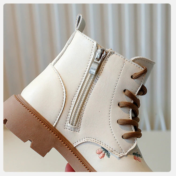 Girls Ankle Boots - Embroidered Leather Fashion Boots With Zip Closure - ZOOMNSTORE