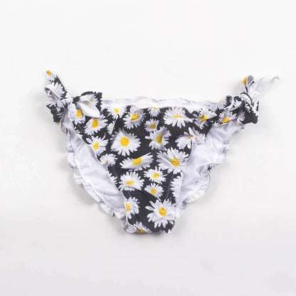Hotsale Bandage Fold Sexy Thong Brazilian Bikinis Tanga 2025 Swimwear Swimsuit Women Bottom Sexy Cheap Bathing Suit Bottom
