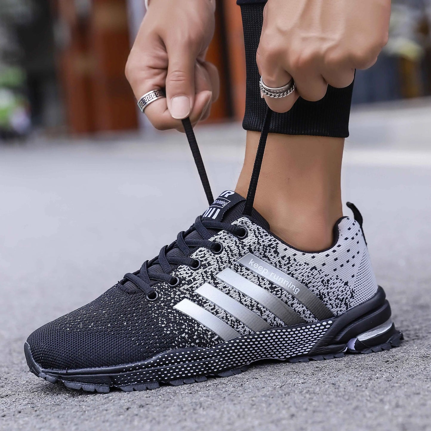 Men's Mesh Breathable Casual Shoes Non-Slip Stable Shock Absorption Lightweight Sneakers Couple Basket Homme 2020 la sportiva