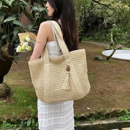 Hand-Woven Summer Tote Bag - Fashionable Large Capacity Handmade Handbag with Tassel Pendant - ZOOMNSTORE