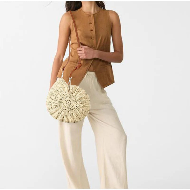 Handmade Seaside Messenger Bag - Womens Crossbody Bag with Conch Shell and Pearls - ZOOMNSTORE