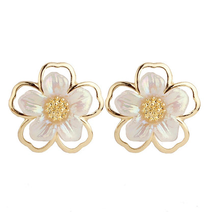 2021 Summer Fairy Non-pierced Ear Clip Double-layer Hollow Shell Flower Clip on Earrings for Women Temperament Elegant Earrings