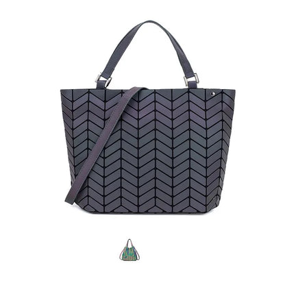 Luminous Shoulder Bag – Quilted Geometric Handbag With Three Straps & Zipper Closure