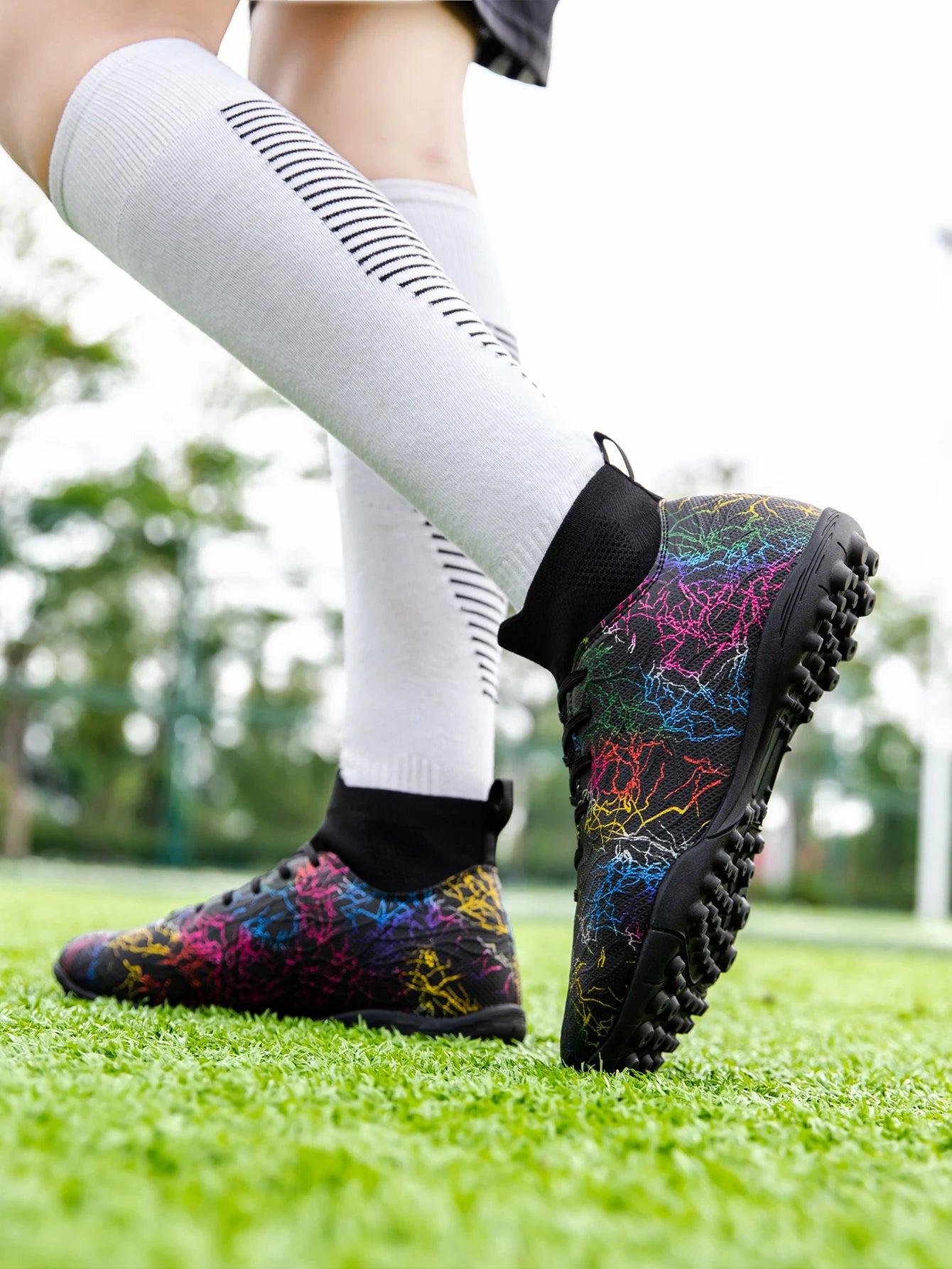 High-Top Soccer Shoes – Men's Turf Football Cleats with Breathable Polyester Upper - ZOOMNSTORE