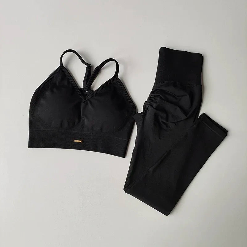 High Waisted Yoga Suit – Women's Seamless Hip Lifting Leggings & Breathable Fitness Wear - ZOOMNSTORE