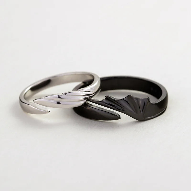 Hiphop Rock Rings - Couple Men Silver Metal Wings Pattern Cocktail Ring Style - ZOOMNSTORE