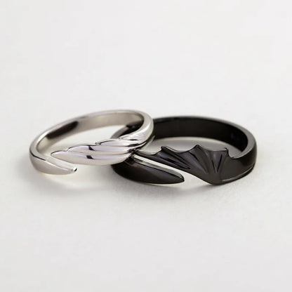 Hiphop Rock Rings - Couple Men Silver Metal Wings Pattern Cocktail Ring Style - ZOOMNSTORE