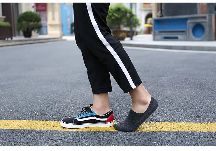 ZOOMNSTORE