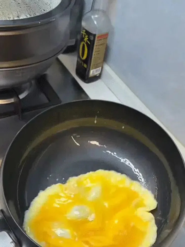 Handmade Pure Iron Non-Stick Frying Pan - Big Belly Flat Bottom Cookware for Gas Stove - ZOOMNSTORE