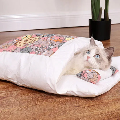 Japanese Cat Bed - Warm Cat Sleeping Bag & Semi Enclosed Pet Cave Bed for Cats - ZOOMNSTORE